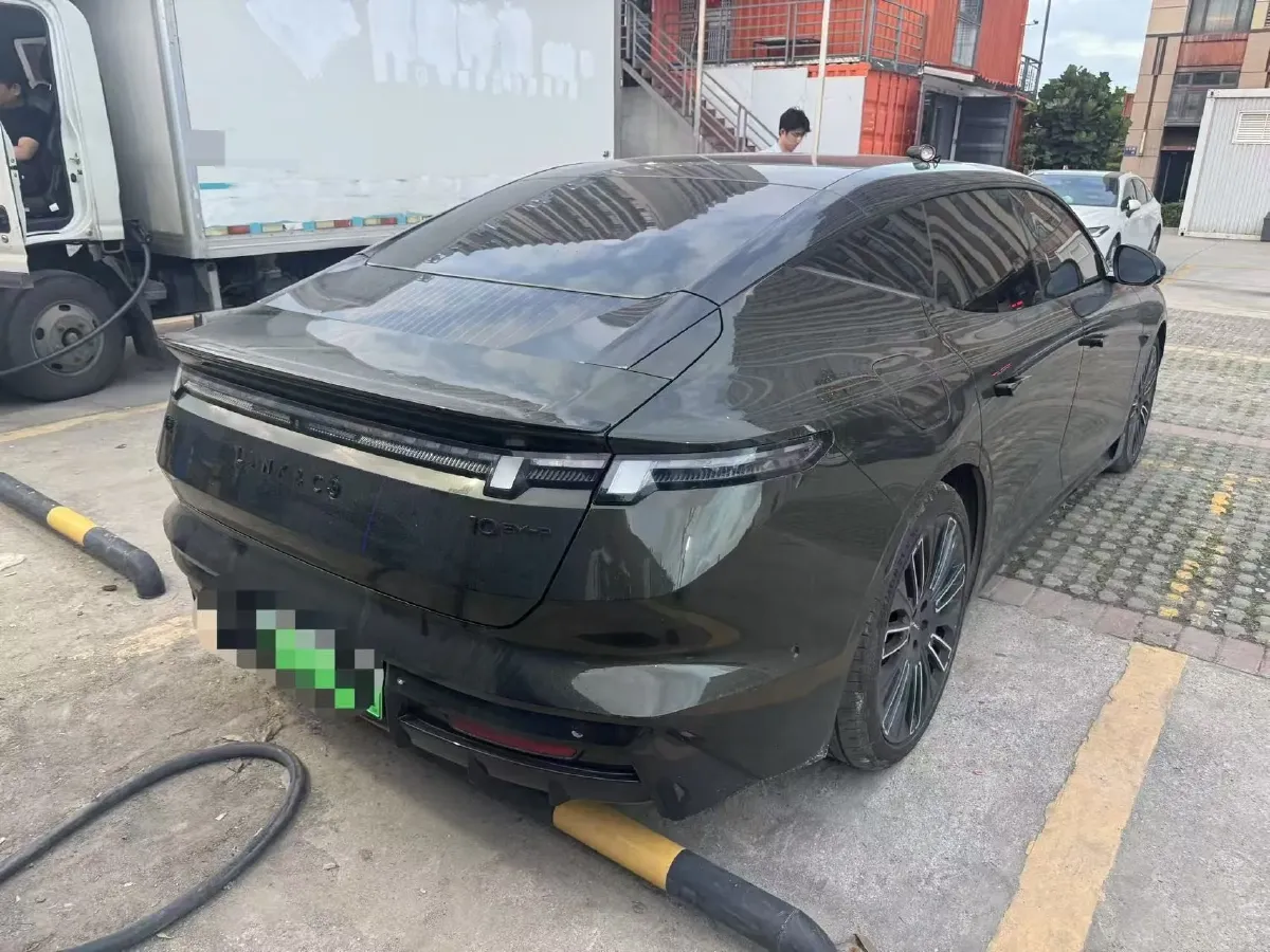 2025 LYNK&CO 10 EM-P 1.5T 163HP L4 3DHT PHEV,autocango,china used car exporter,china ev exporter,chinese used car exporter,chinese used ev exporter