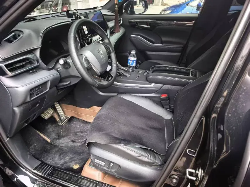 2023 Toyota Crown Kluger 2.5L 189HP L4 E-CVT Hybrid,autocango,china used car exporter,china ev exporter,chinese used car exporter,chinese used ev exporter