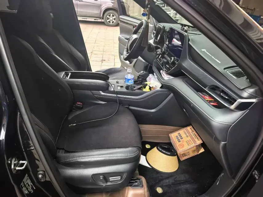 2023 Toyota Crown Kluger 2.5L 189HP L4 E-CVT Hybrid,autocango,china used car exporter,china ev exporter,chinese used car exporter,chinese used ev exporter