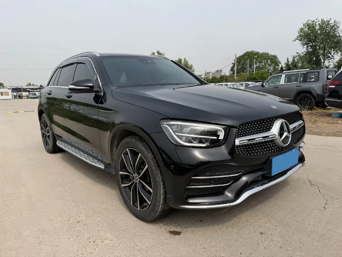 2020 Mercedes-Benz GLC Class 2.0T 258HP L4 9AT,autocango,china used car exporter,china ev exporter,chinese used car exporter,chinese used ev exporter