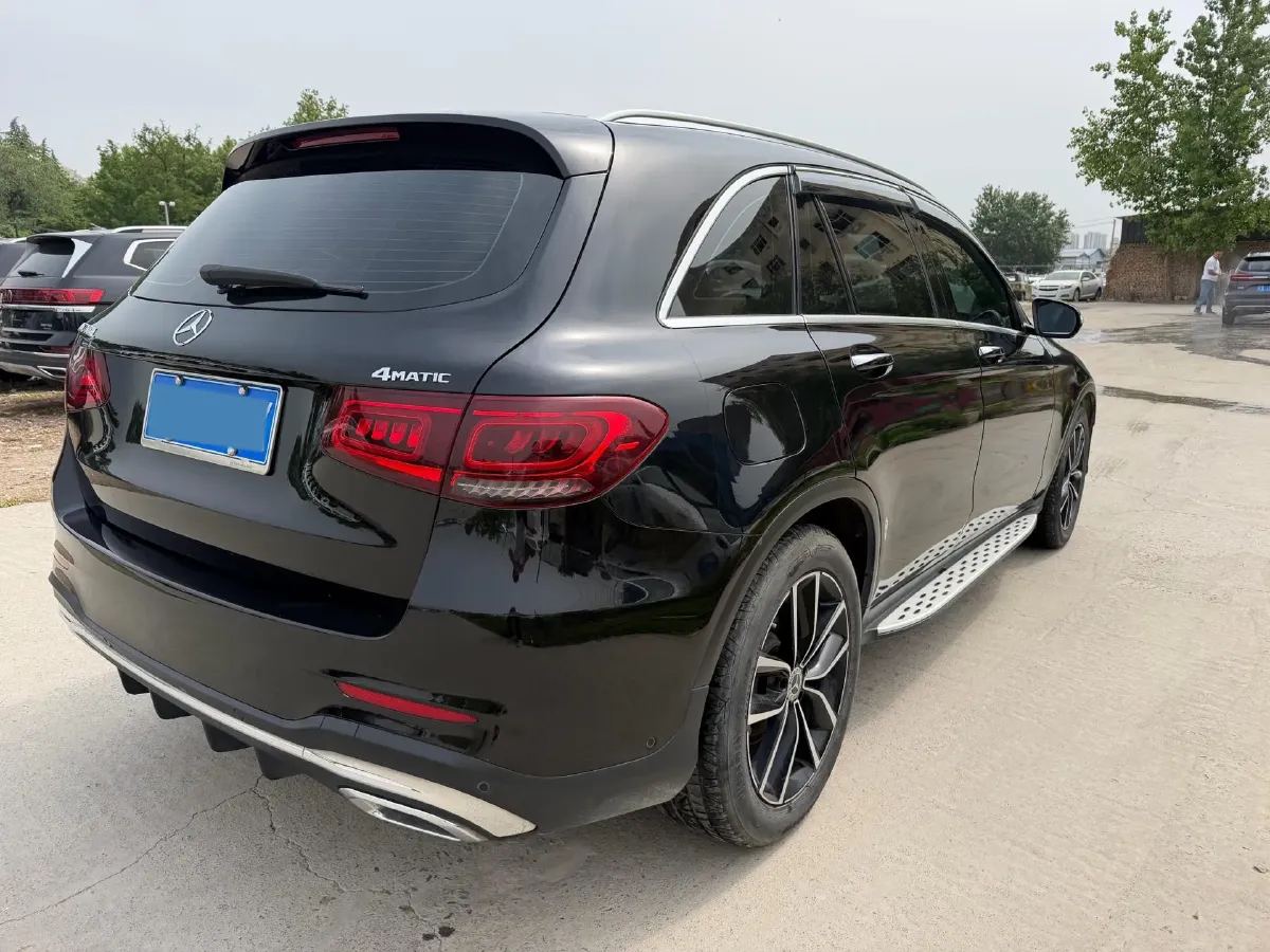 2020 Mercedes-Benz GLC Class 2.0T 258HP L4 9AT,autocango,china used car exporter,china ev exporter,chinese used car exporter,chinese used ev exporter