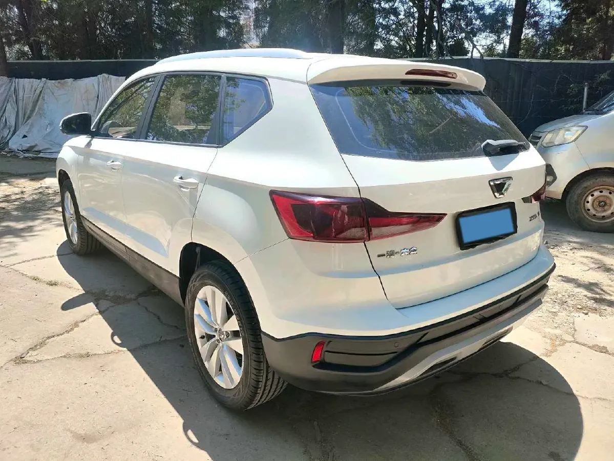 2021 Jetta VS7 1.4T 150HP L4 5MT,autocango,china used car exporter,china ev exporter,chinese used car exporter,chinese used ev exporter