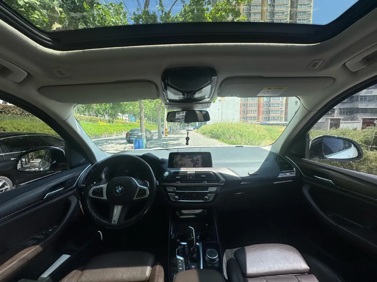 2021 BMW X3 2.0T 224HP L4 8AT,autocango,china used car exporter,china ev exporter,chinese used car exporter,chinese used ev exporter