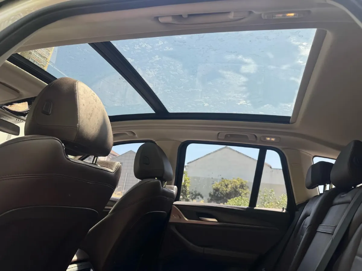 2021 BMW X3 2.0T 224HP L4 8AT,autocango,china used car exporter,china ev exporter,chinese used car exporter,chinese used ev exporter