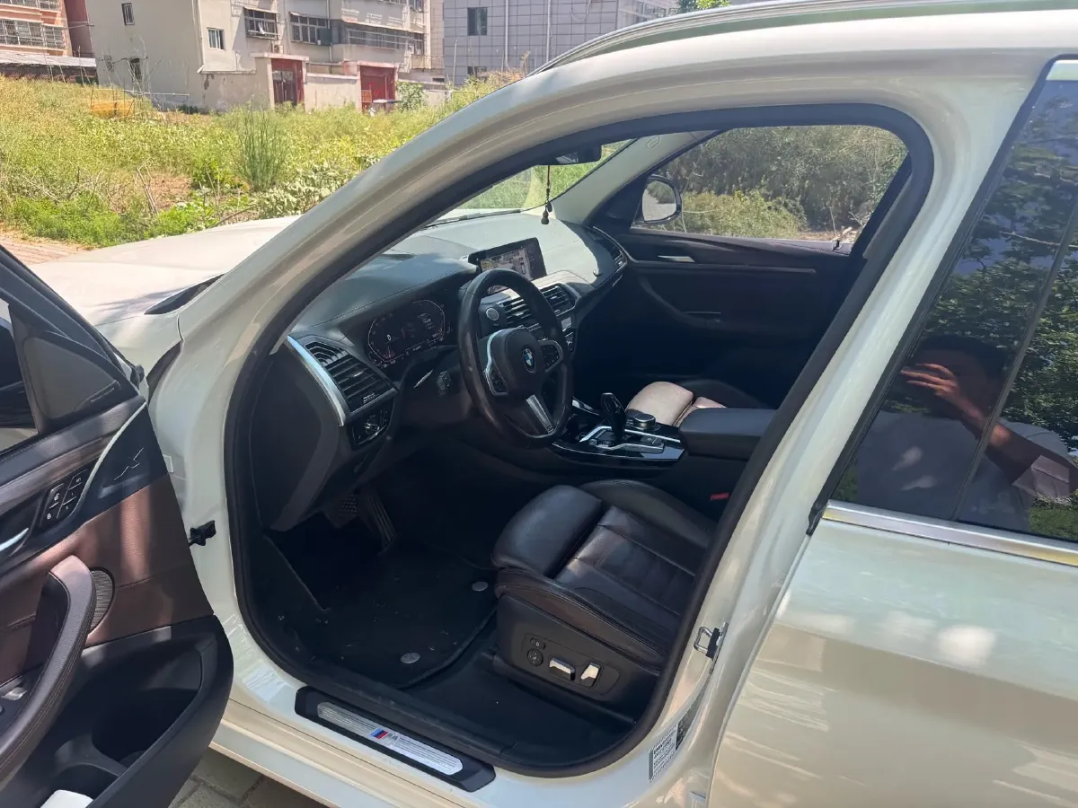 2021 BMW X3 2.0T 224HP L4 8AT,autocango,china used car exporter,china ev exporter,chinese used car exporter,chinese used ev exporter