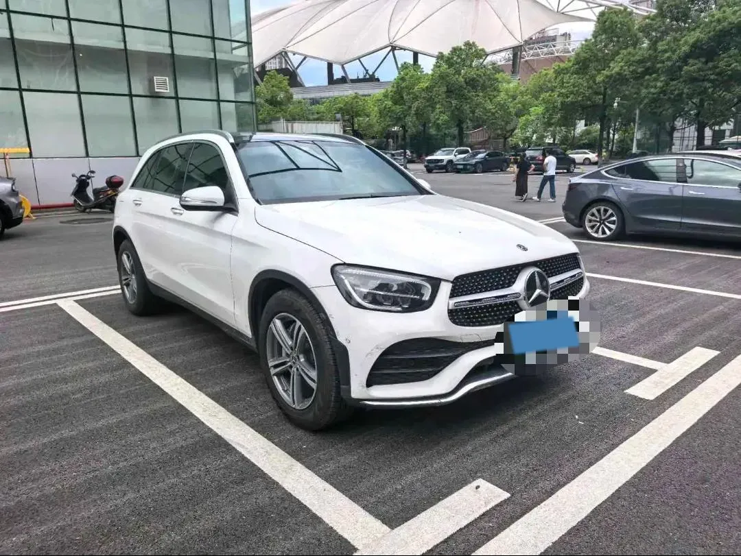 2020 Mercedes-Benz GLC Class 2.0T 197HP L4 9AT,autocango,china used car exporter,china ev exporter,chinese used car exporter,chinese used ev exporter