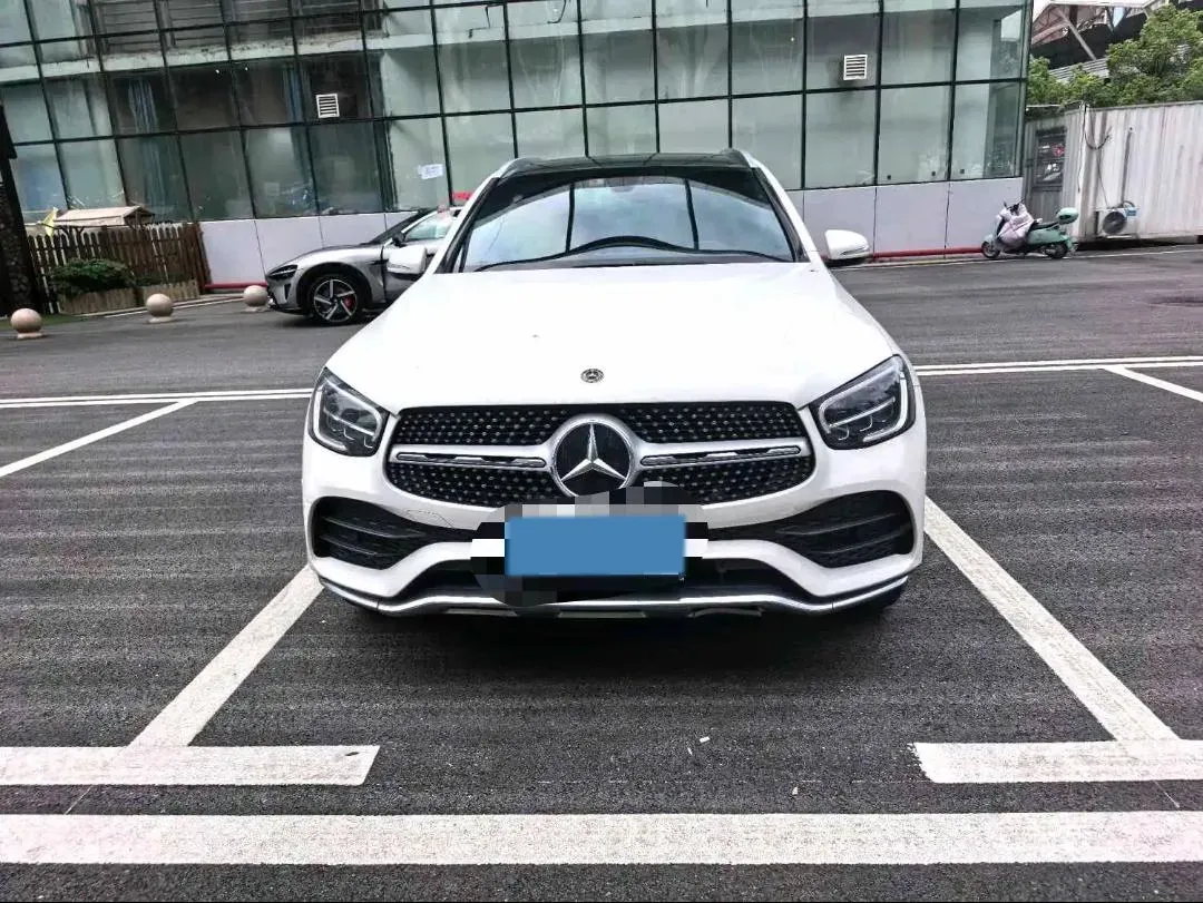 2020 Mercedes-Benz GLC Class 2.0T 197HP L4 9AT,autocango,china used car exporter,china ev exporter,chinese used car exporter,chinese used ev exporter