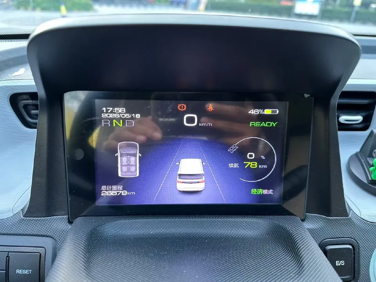 2020 WuLing HongGuang MINI EV BEV 13.8KWH,autocango,china used car exporter,china ev exporter,chinese used car exporter,chinese used ev exporter