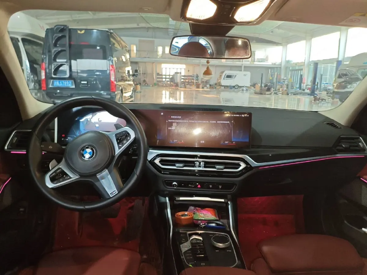 2023 BMW 3 Series 2.0T 184HP L4 8AT,autocango,china used car exporter,china ev exporter,chinese used car exporter,chinese used ev exporter