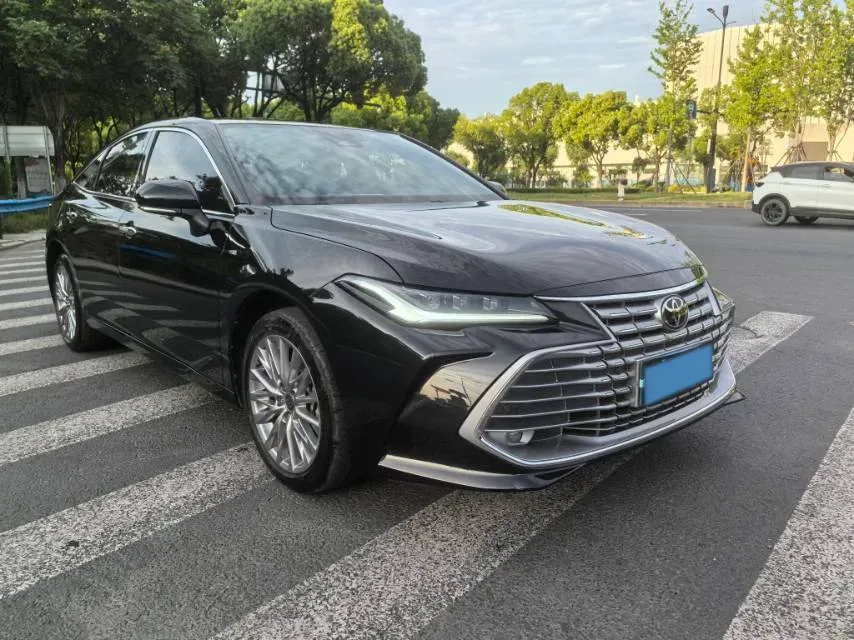 2024 Toyota Avalon 2.0L 173HP L4 CVT,autocango,china used car exporter,china ev exporter,chinese used car exporter,chinese used ev exporter
