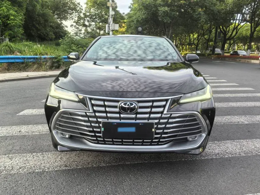 2024 Toyota Avalon 2.0L 173HP L4 CVT,autocango,china used car exporter,china ev exporter,chinese used car exporter,chinese used ev exporter