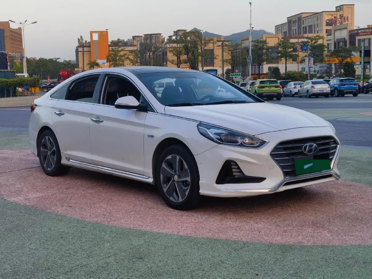 2018 Hyundai Sonata 2.0L 156HP L4 6AT PHEV 12.9KWH,autocango,china used car exporter,china ev exporter,chinese used car exporter,chinese used ev exporter