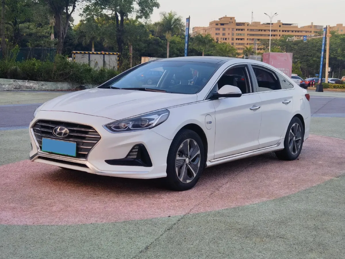 2018 Hyundai Sonata 2.0L 156HP L4 6AT PHEV 12.9KWH,autocango,china used car exporter,china ev exporter,chinese used car exporter,chinese used ev exporter