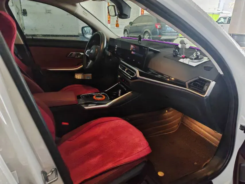 2023 BMW 3 Series 2.0T 156HP L4 8AT,autocango,china used car exporter,china ev exporter,chinese used car exporter,chinese used ev exporter