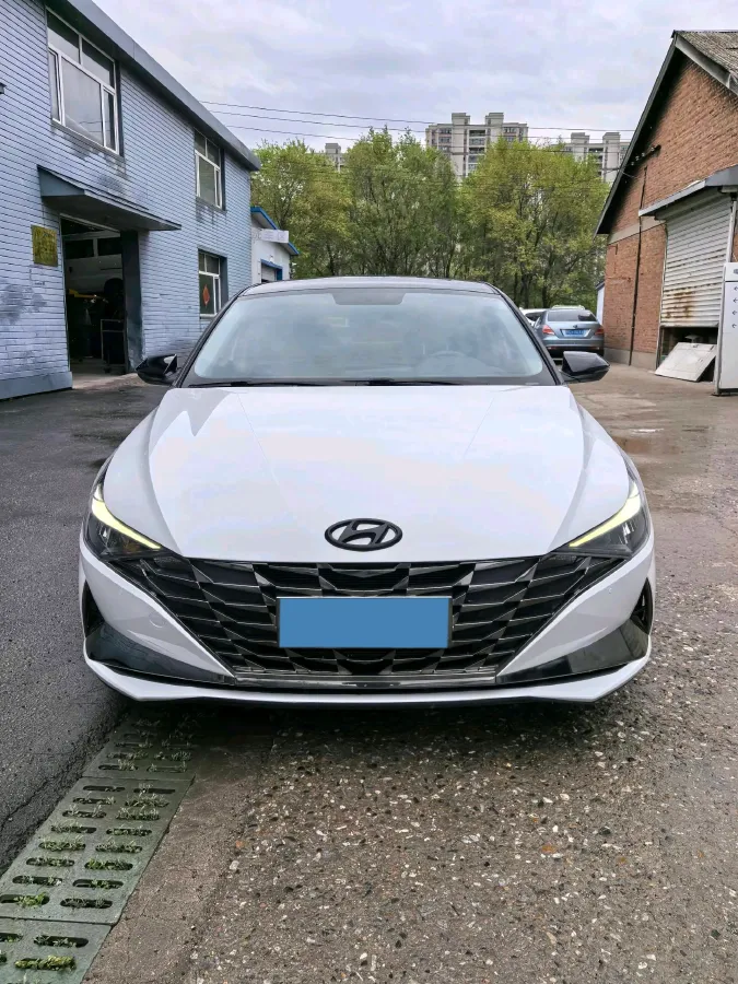 2022 Hyundai Elantra 1.5L 115HP L4 CVT,autocango,china used car exporter,china ev exporter,chinese used car exporter,chinese used ev exporter