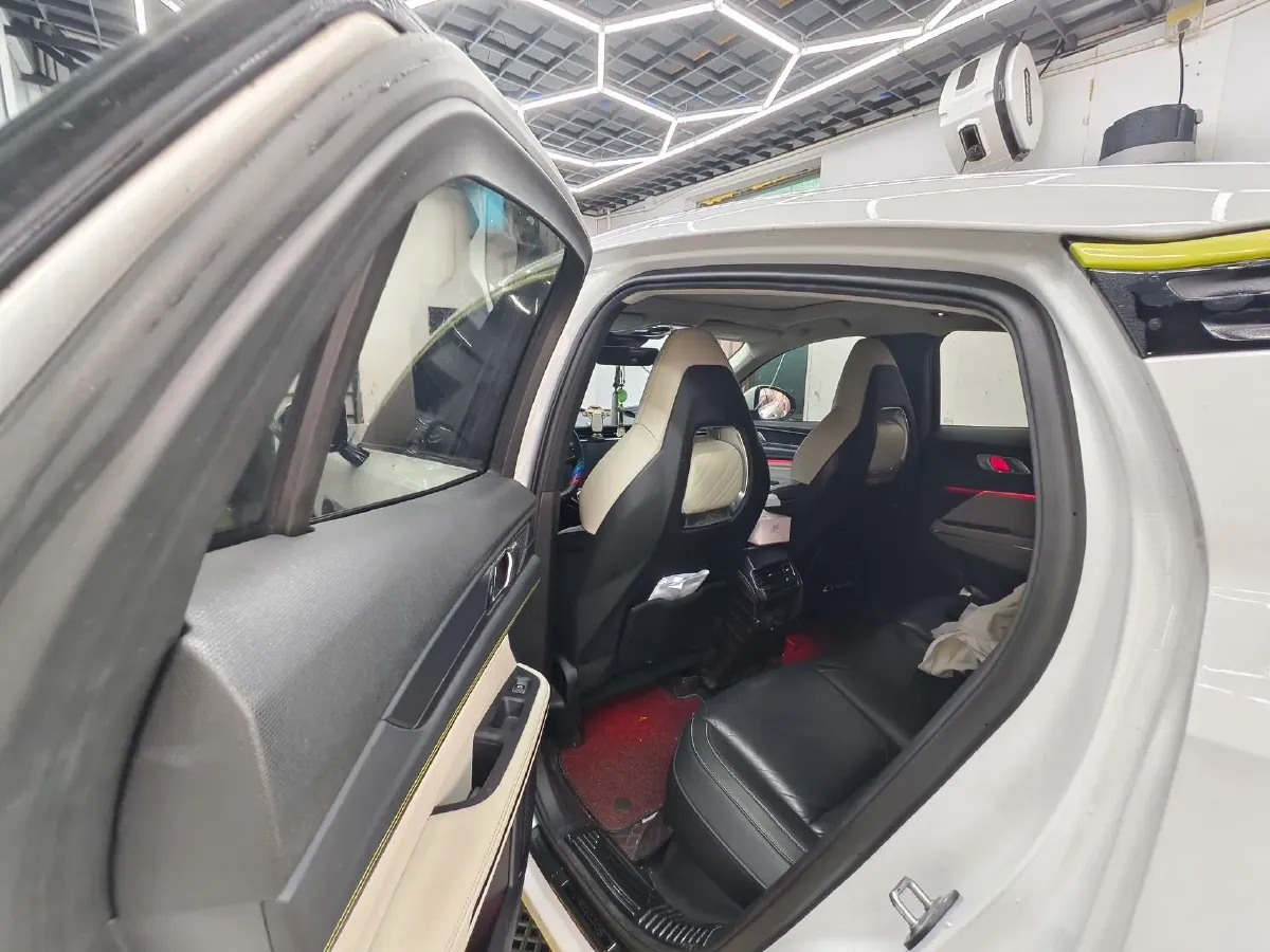 2020 LYNK&CO 05 2.0T 254HP L4 8AT,autocango,china used car exporter,china ev exporter,chinese used car exporter,chinese used ev exporter