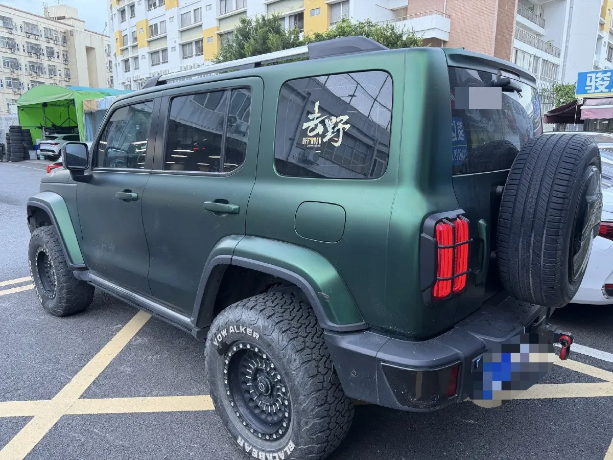 2021 Tank 300 2.0T 227HP L4 8AT,autocango,china used car exporter,china ev exporter,chinese used car exporter,chinese used ev exporter