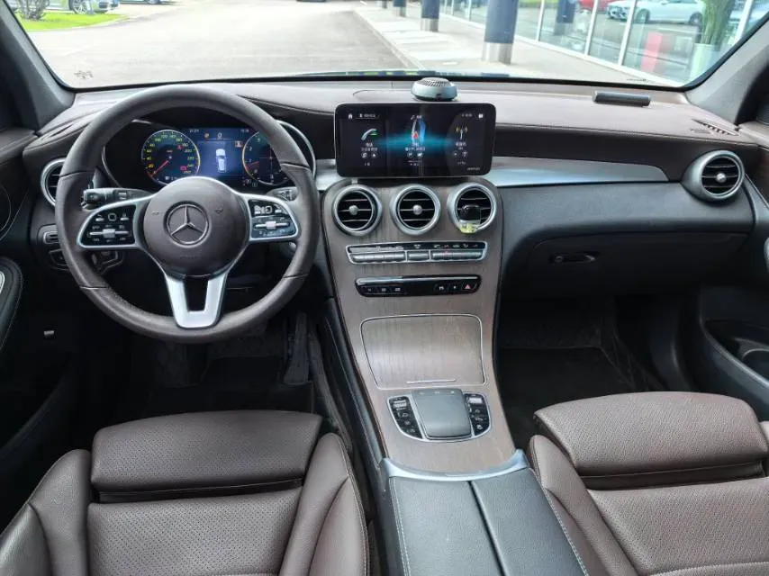 2021 Mercedes-Benz GLC Class 2.0T 197HP L4 9AT,autocango,china used car exporter,china ev exporter,chinese used car exporter,chinese used ev exporter