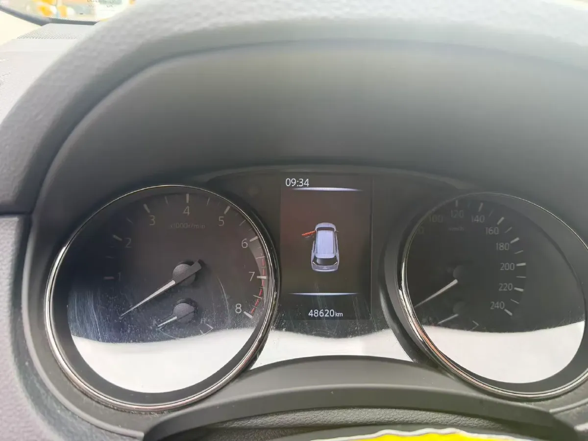 2022 Nissan X-Trail 2.0L 151HP L4 CVT,autocango,china used car exporter,china ev exporter,chinese used car exporter,chinese used ev exporter