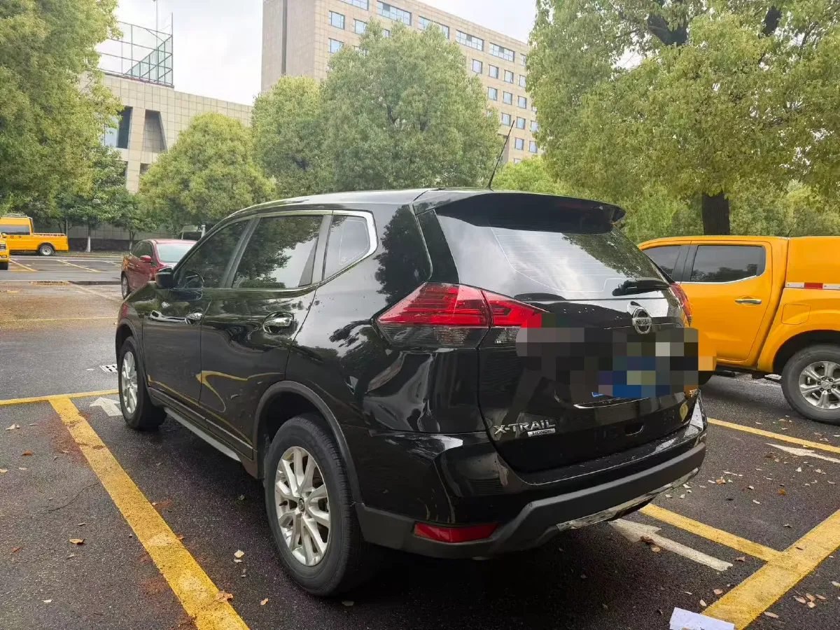 2022 Nissan X-Trail 2.0L 151HP L4 CVT,autocango,china used car exporter,china ev exporter,chinese used car exporter,chinese used ev exporter