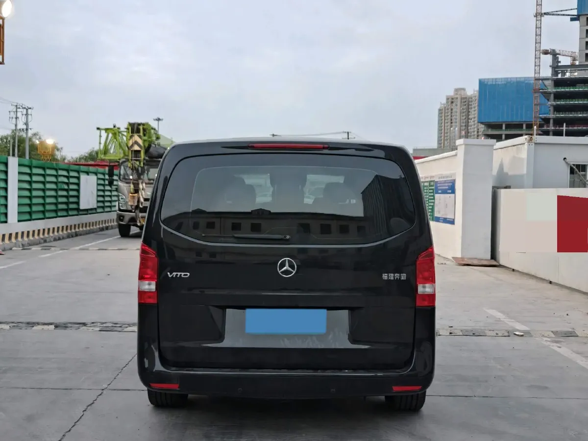 2021 Mercedes-Benz Vito 2.0T 211HP L4 9AT,autocango,china used car exporter,china ev exporter,chinese used car exporter,chinese used ev exporter