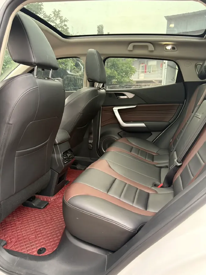 2020 WEY VV5 1.5T 171HP L4 7DCT,autocango,china used car exporter,china ev exporter,chinese used car exporter,chinese used ev exporter