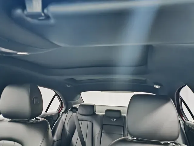 2021 Mercedes-Benz A Class 1.3T 136HP L4 7DCT,autocango,china used car exporter,china ev exporter,chinese used car exporter,chinese used ev exporter