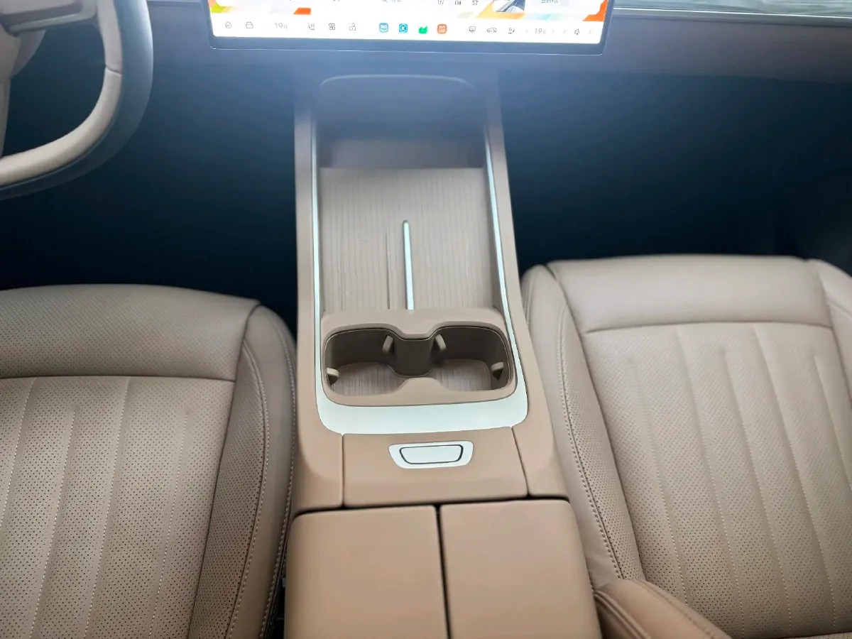 2025 ONVO L60 BEV,autocango,china used car exporter,china ev exporter,chinese used car exporter,chinese used ev exporter