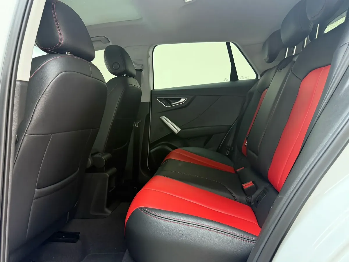 2021 Audi Q2L 1.4T 150HP L4 7DCT,autocango,china used car exporter,china ev exporter,chinese used car exporter,chinese used ev exporter