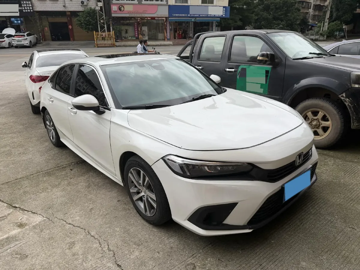 2023 Honda Civic 1.5T 182HP L4 CVT,autocango,china used car exporter,china ev exporter,chinese used car exporter,chinese used ev exporter