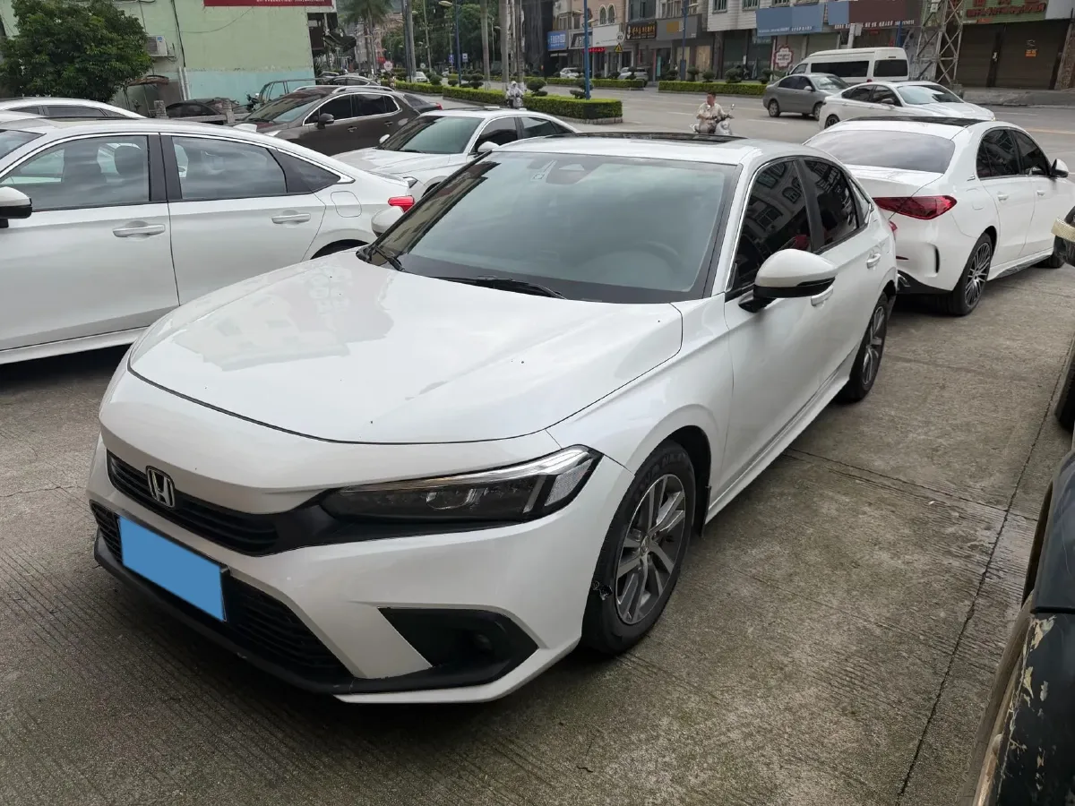 2023 Honda Civic 1.5T 182HP L4 CVT,autocango,china used car exporter,china ev exporter,chinese used car exporter,chinese used ev exporter