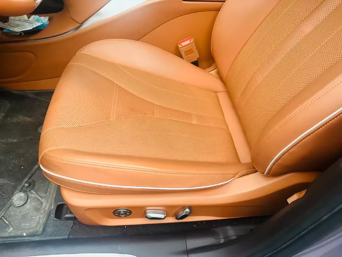2022 Ora LightningCat BEV 64.31/63.87KWH,autocango,china used car exporter,china ev exporter,chinese used car exporter,chinese used ev exporter