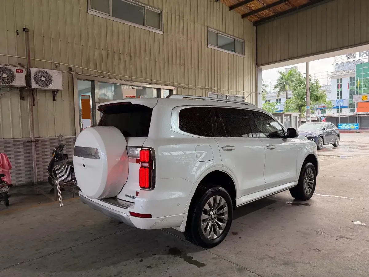2023 Tank 500 2.0T 252HP L4 9AT PHEV 37.1KWH,autocango,china used car exporter,china ev exporter,chinese used car exporter,chinese used ev exporter