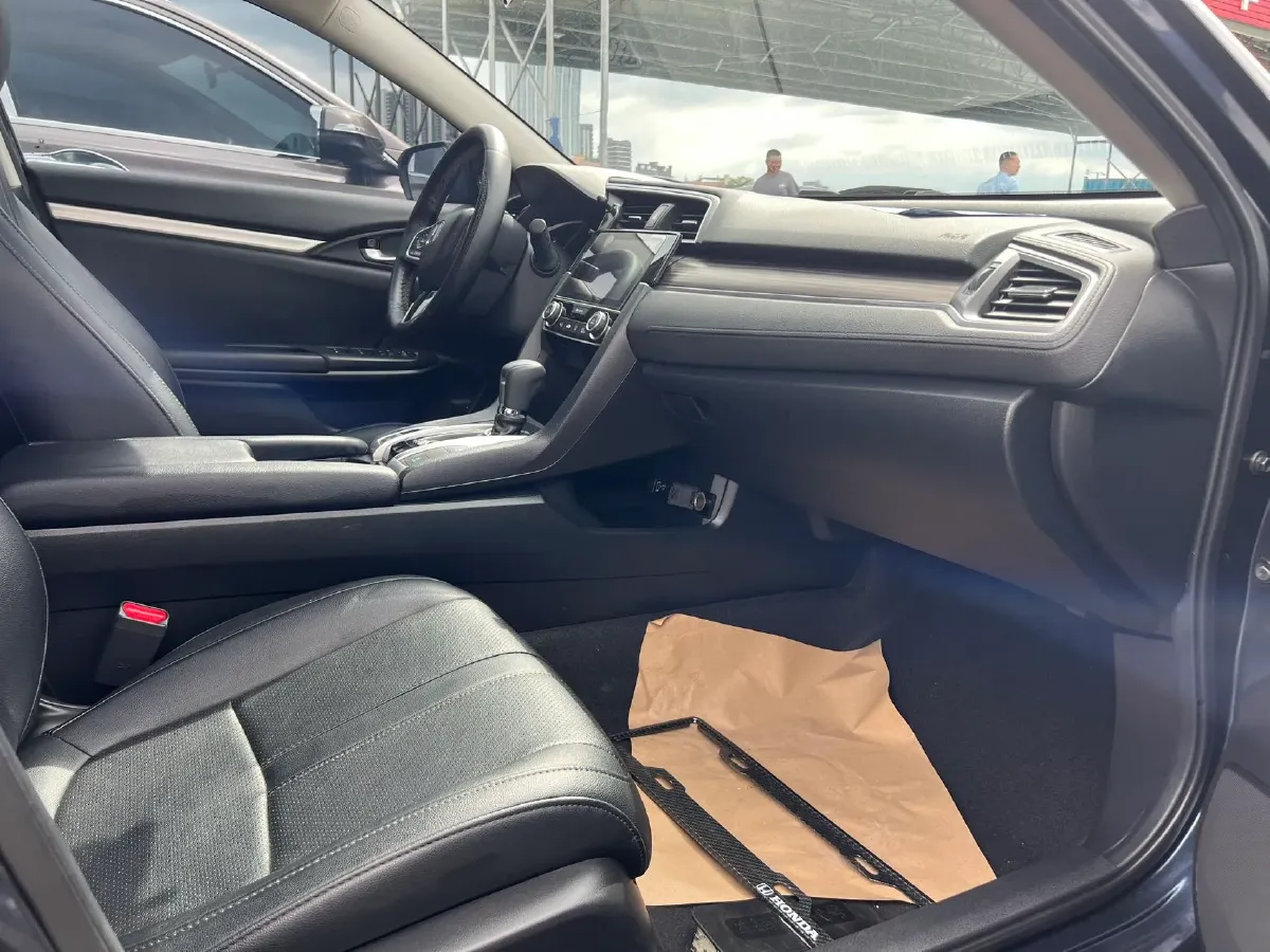 2019 Honda Civic 1.5T 177HP L4 CVT,autocango,china used car exporter,china ev exporter,chinese used car exporter,chinese used ev exporter
