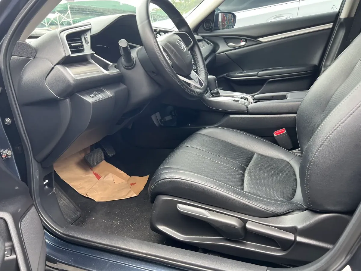 2019 Honda Civic 1.5T 177HP L4 CVT,autocango,china used car exporter,china ev exporter,chinese used car exporter,chinese used ev exporter