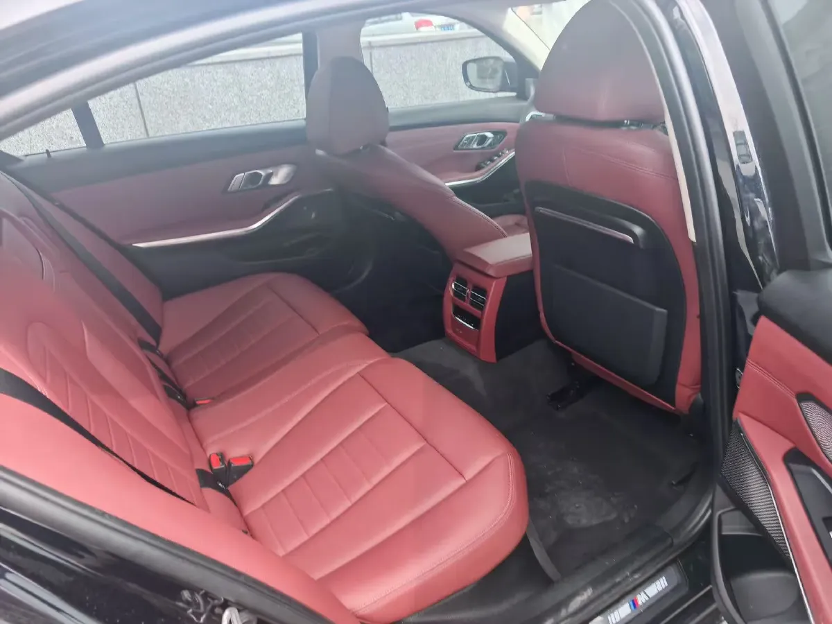 2021 BMW 3 Series 2.0T 156HP L4 8AT,autocango,china used car exporter,china ev exporter,chinese used car exporter,chinese used ev exporter