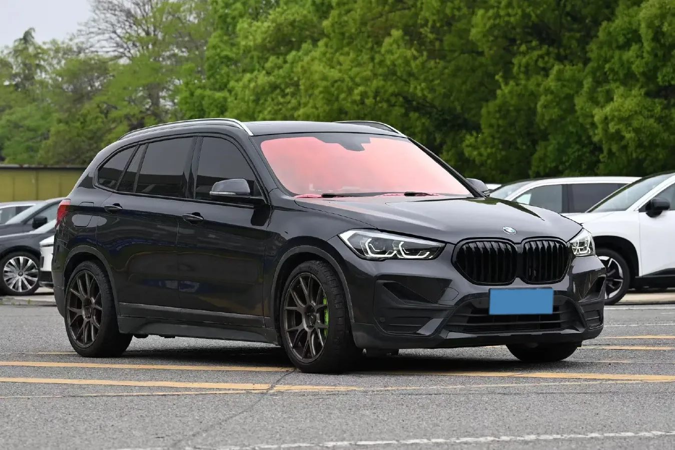 2022 BMW X1 2.0T 192HP L4 7DCT,autocango,china used car exporter,china ev exporter,chinese used car exporter,chinese used ev exporter