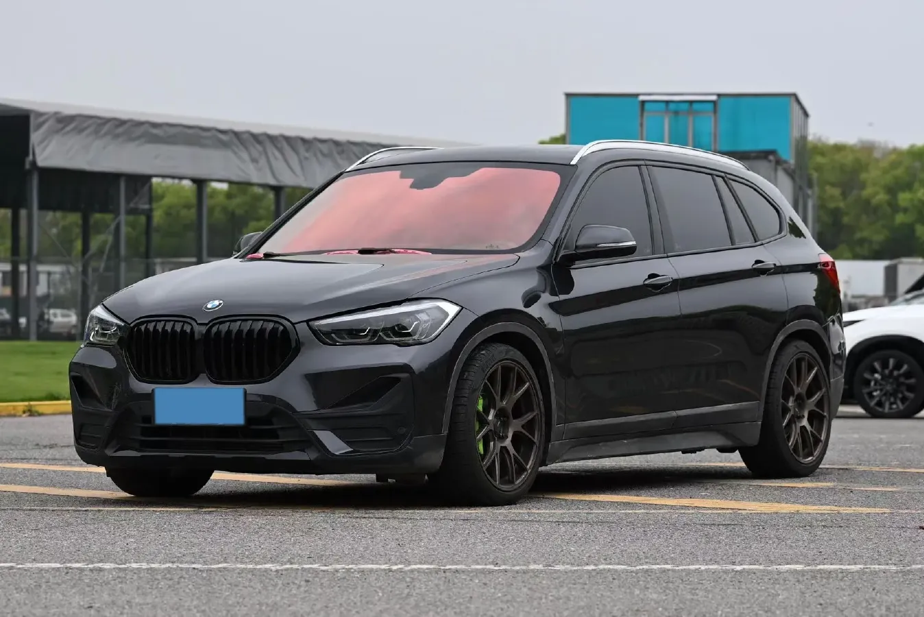 2022 BMW X1 2.0T 192HP L4 7DCT,autocango,china used car exporter,china ev exporter,chinese used car exporter,chinese used ev exporter