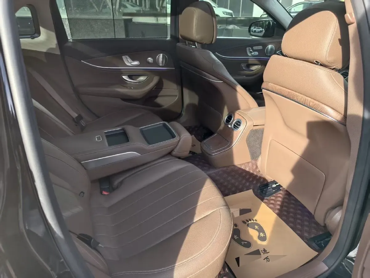 2023 Mercedes-Benz E Class 2.0T 258HP L4 9AT,autocango,china used car exporter,china ev exporter,chinese used car exporter,chinese used ev exporter