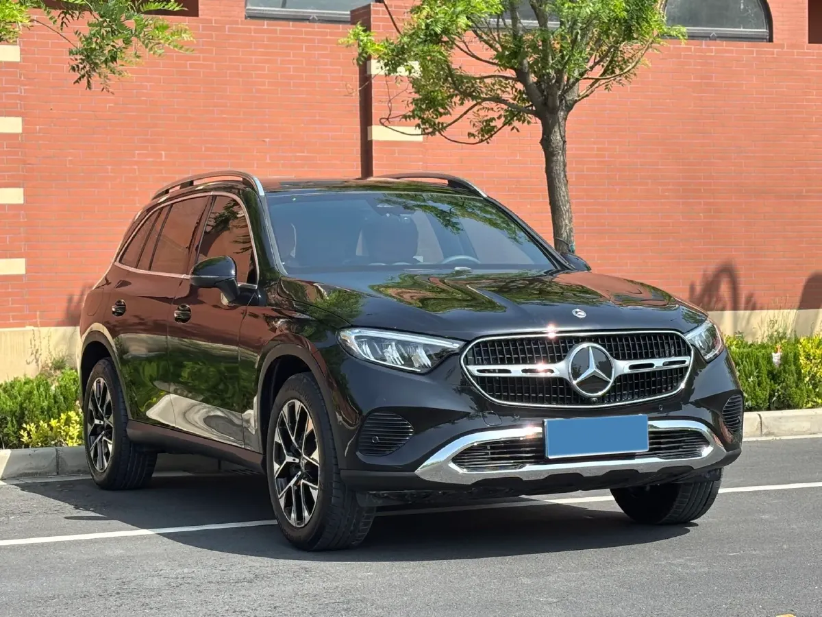 2024 Mercedes-Benz GLC Class 2.0T 204HP L4 9AT,autocango,china used car exporter,china ev exporter,chinese used car exporter,chinese used ev exporter