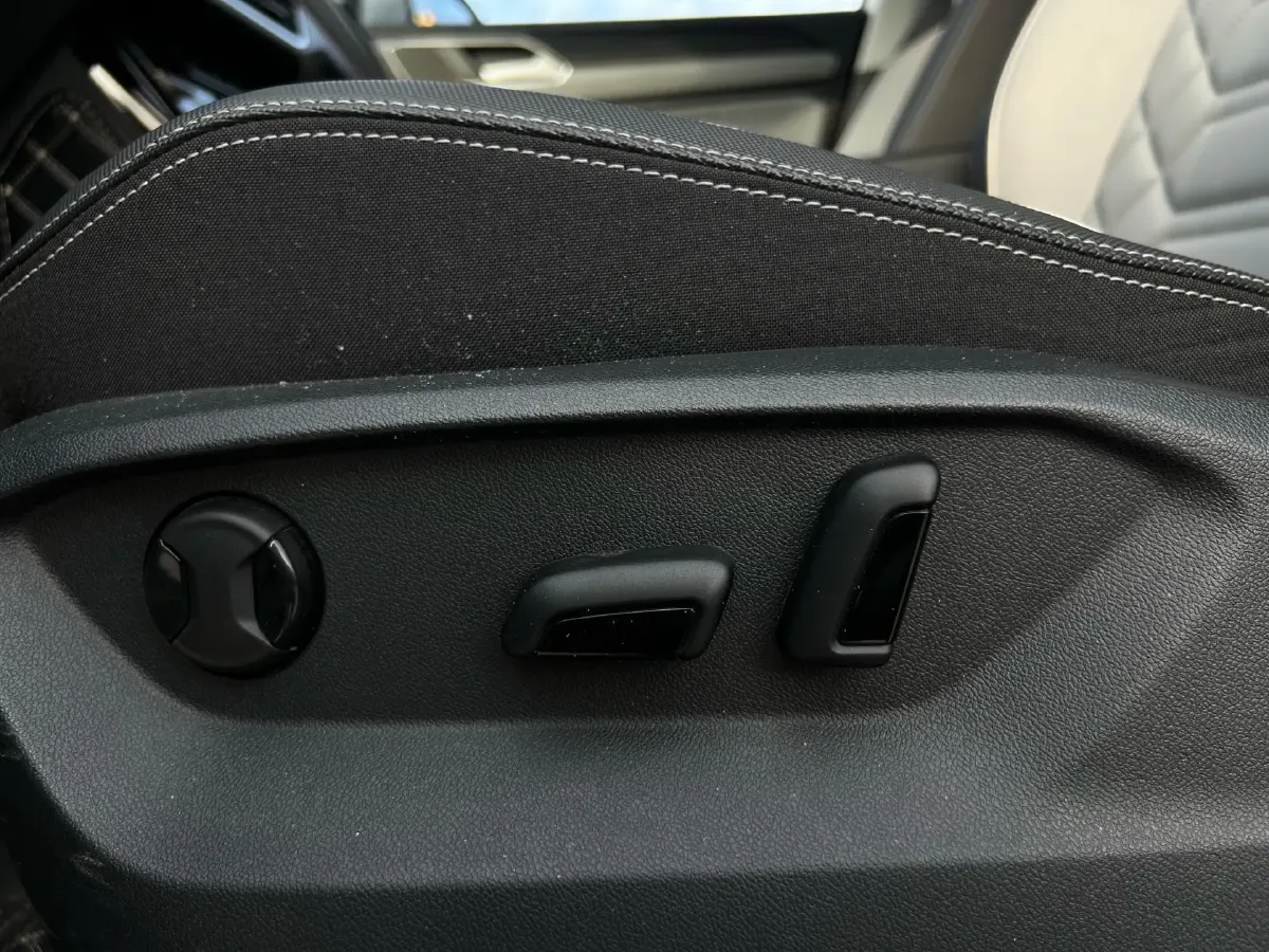 2023 Volkswagen Tayron 1.4T 150HP L4 7DCT,autocango,china used car exporter,china ev exporter,chinese used car exporter,chinese used ev exporter
