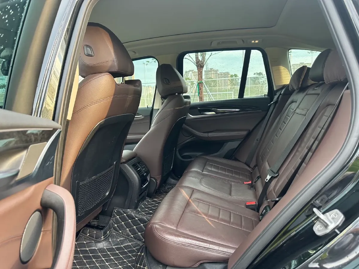 2021 BMW X3 2.0T 252HP L4 8AT,autocango,china used car exporter,china ev exporter,chinese used car exporter,chinese used ev exporter