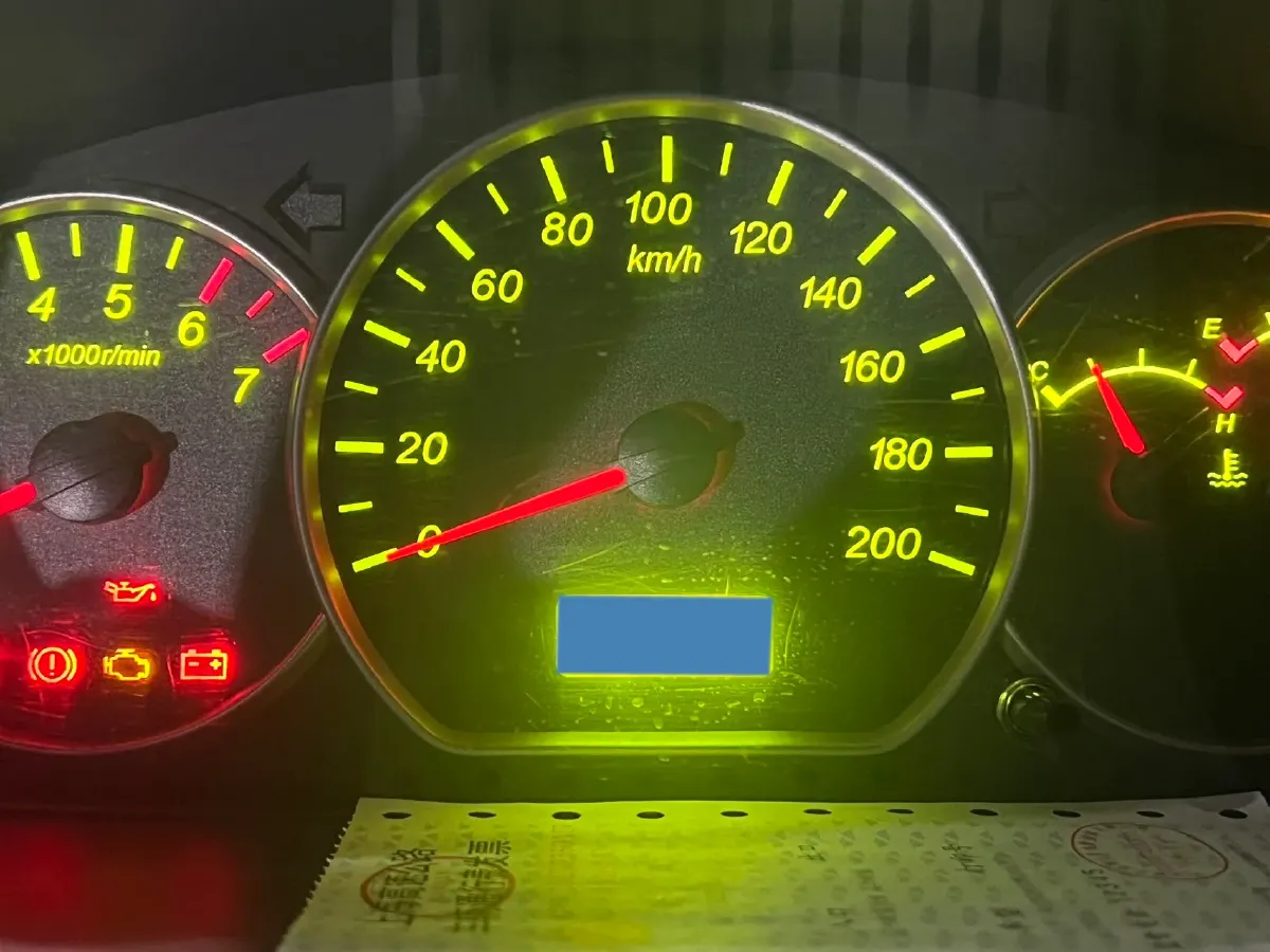 2020 WuLing HongGuang 1.2L 76HP L4 5MT,autocango,china used car exporter,china ev exporter,chinese used car exporter,chinese used ev exporter