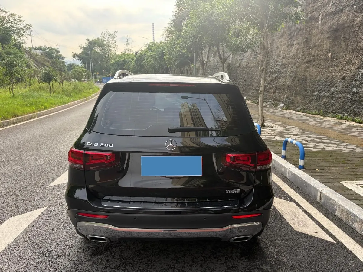 2021 Mercedes-Benz GLB Class 1.3T 163HP L4 7DCT,autocango,china used car exporter,china ev exporter,chinese used car exporter,chinese used ev exporter