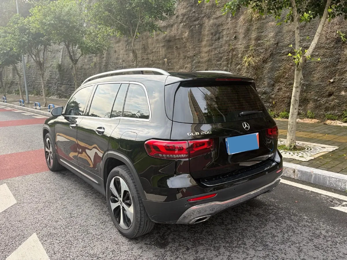 2021 Mercedes-Benz GLB Class 1.3T 163HP L4 7DCT,autocango,china used car exporter,china ev exporter,chinese used car exporter,chinese used ev exporter