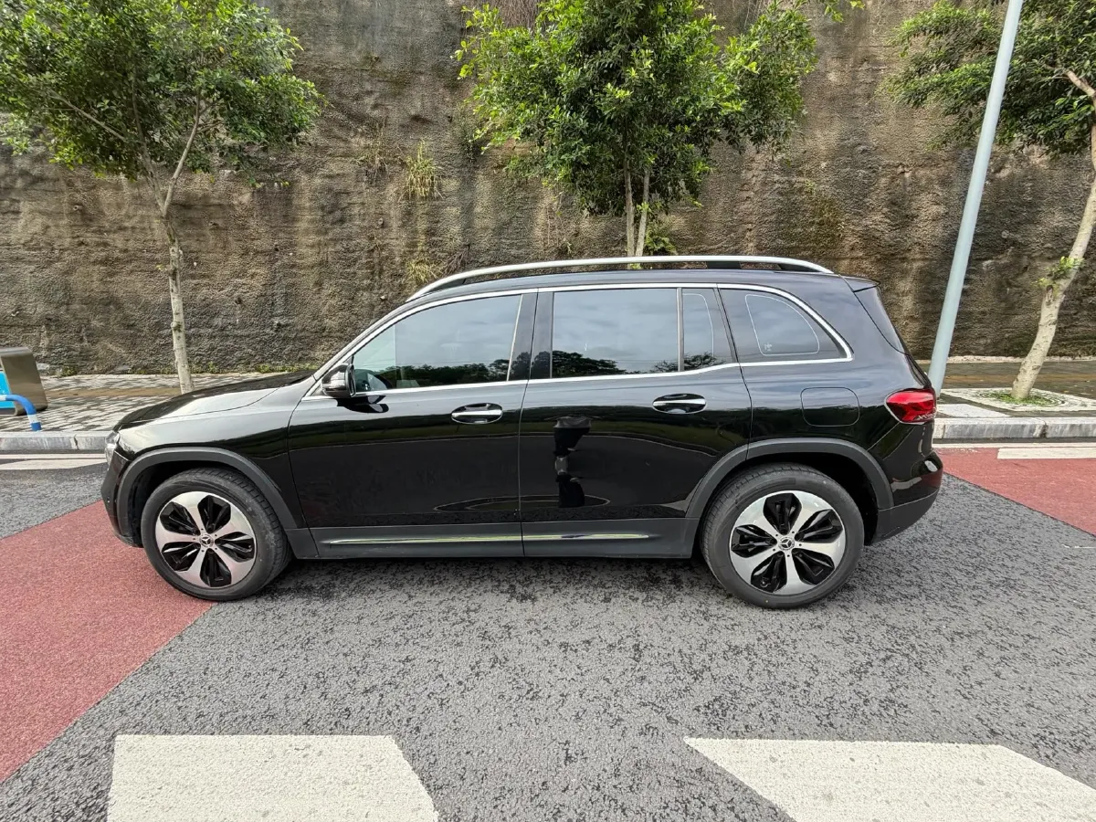 2021 Mercedes-Benz GLB Class 1.3T 163HP L4 7DCT,autocango,china used car exporter,china ev exporter,chinese used car exporter,chinese used ev exporter