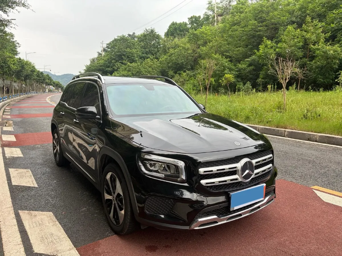 2021 Mercedes-Benz GLB Class 1.3T 163HP L4 7DCT,autocango,china used car exporter,china ev exporter,chinese used car exporter,chinese used ev exporter