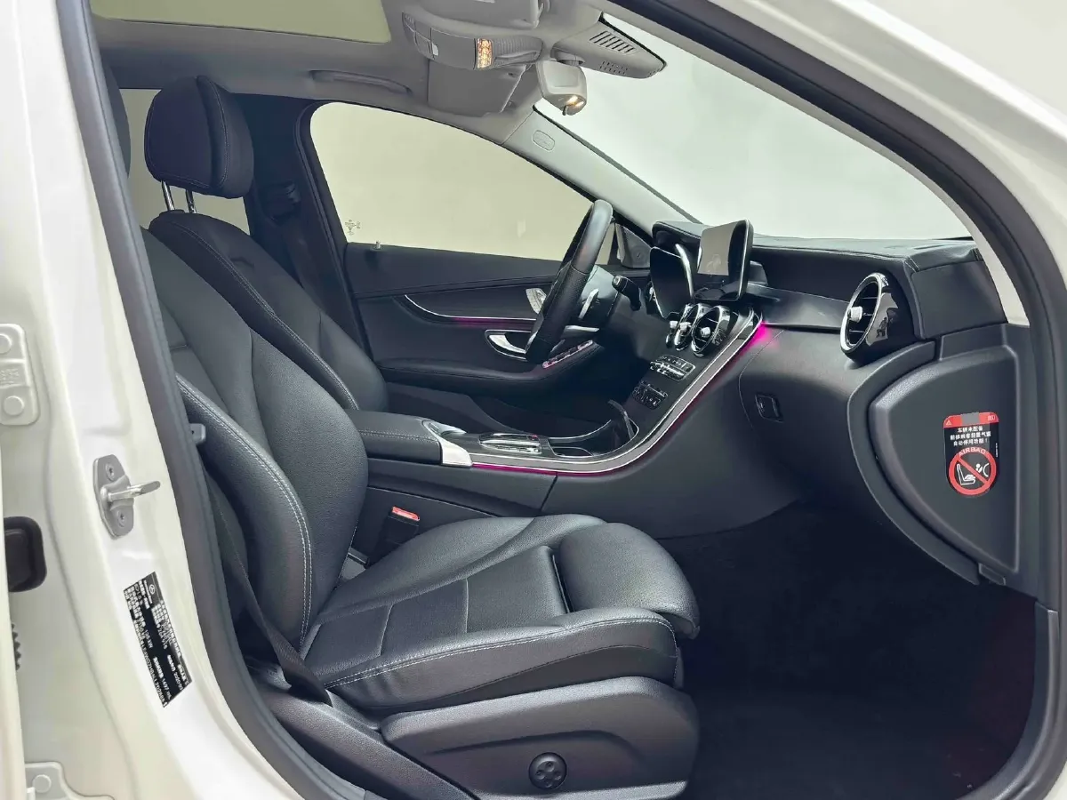 2020 Mercedes-Benz C Class 1.5T 184HP L4 9AT,autocango,china used car exporter,china ev exporter,chinese used car exporter,chinese used ev exporter