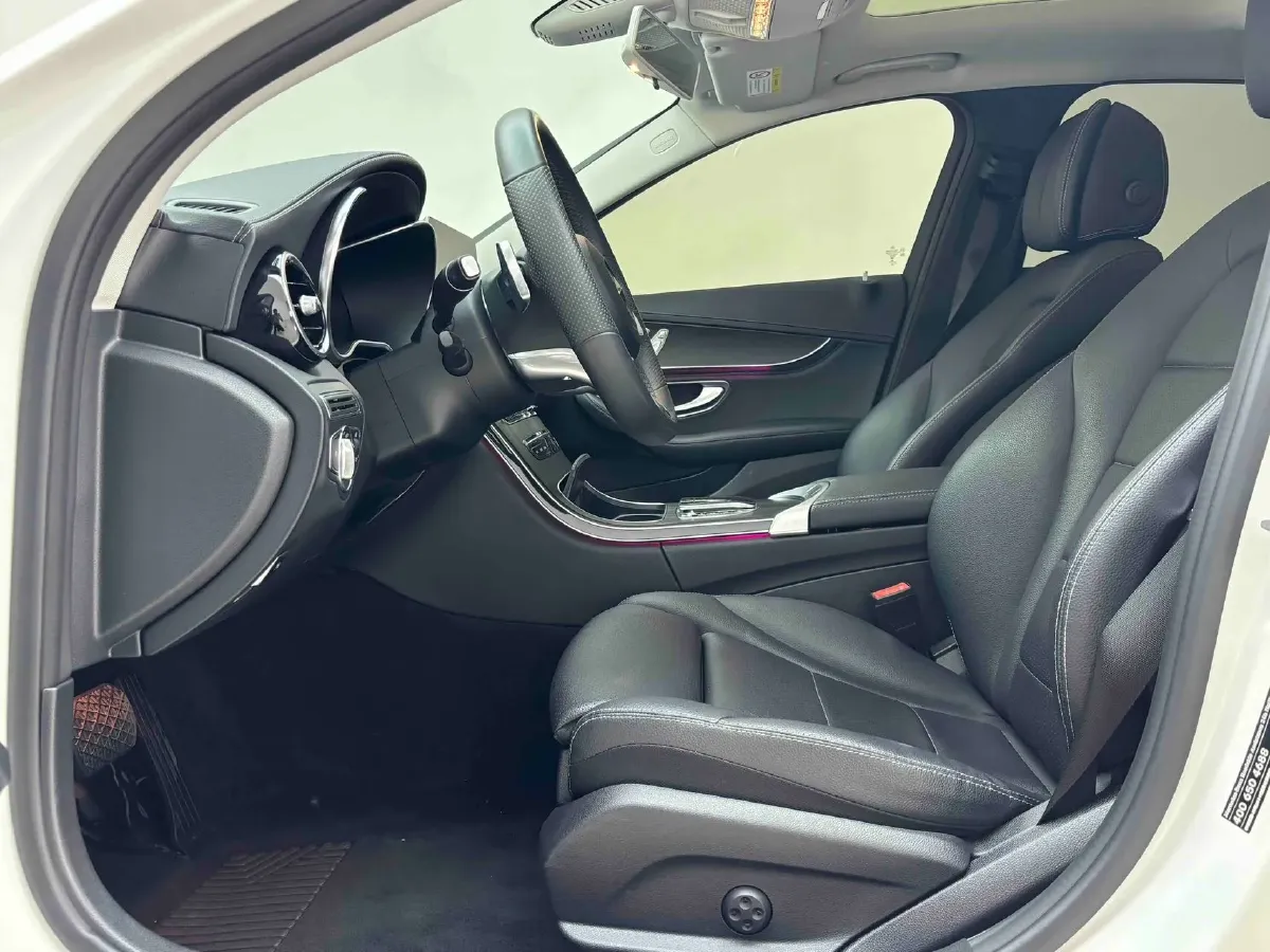 2020 Mercedes-Benz C Class 1.5T 184HP L4 9AT,autocango,china used car exporter,china ev exporter,chinese used car exporter,chinese used ev exporter