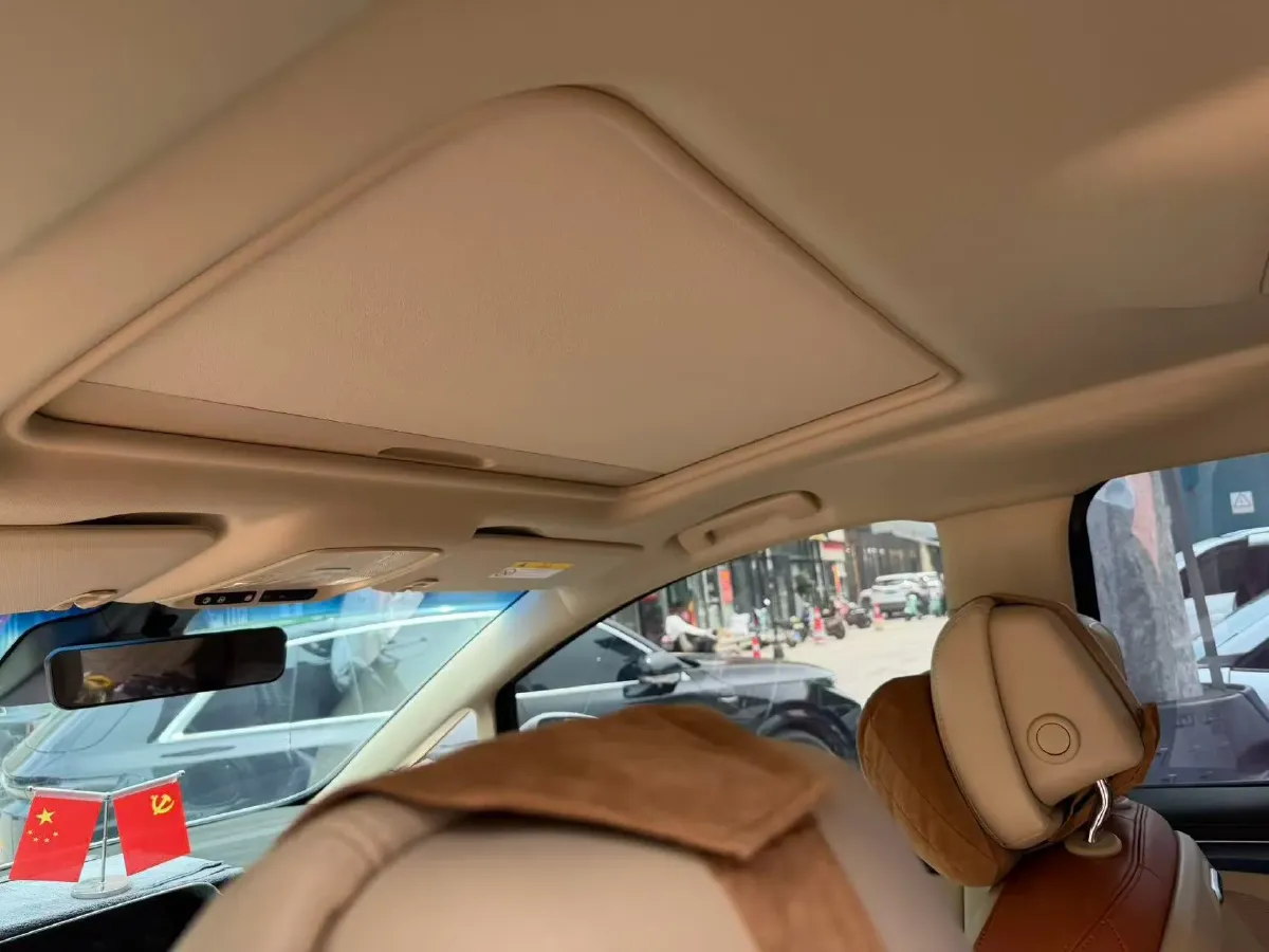 2023 Buick GL8 2.0T 237HP L4 9AT,autocango,china used car exporter,china ev exporter,chinese used car exporter,chinese used ev exporter